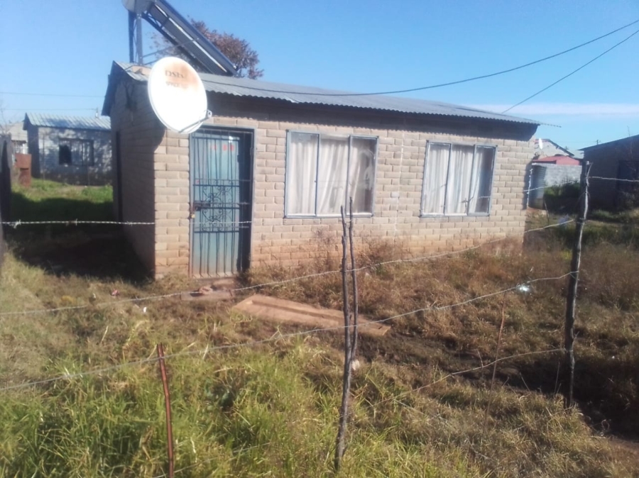 2 Bedroom Property for Sale in Motse Khotso Taole Free State
